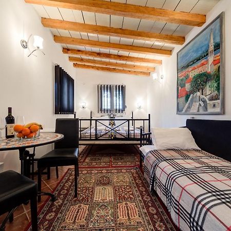 Oasis Seaside Rooms Budva Exterior photo